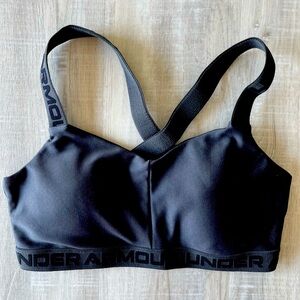 UNDER ARMOUR Black Crossback Sports Bra with Removable Padding Size Small